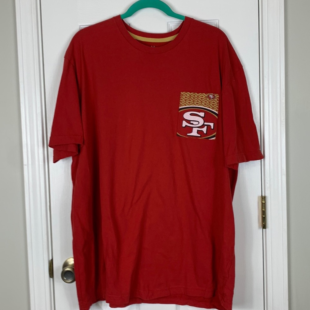 Majestic red San Francisco 49ers short sleeved tee shirt with logo pocket 2XL